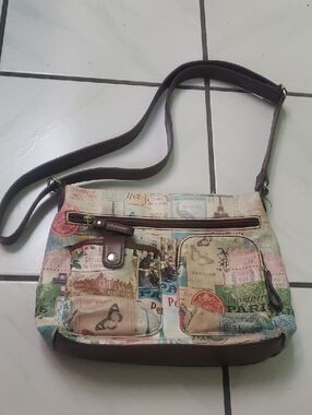 Like new "Paris" multicolor patchwork canvas crossbody bag with brown trim